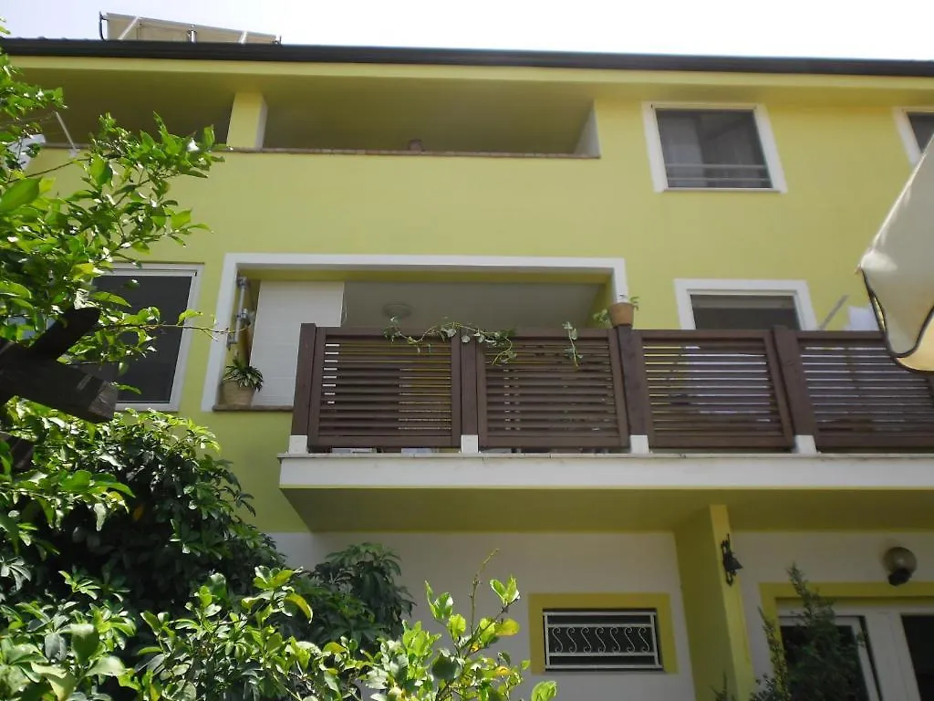 Maeva Guesthouse Muravera Affittacamere